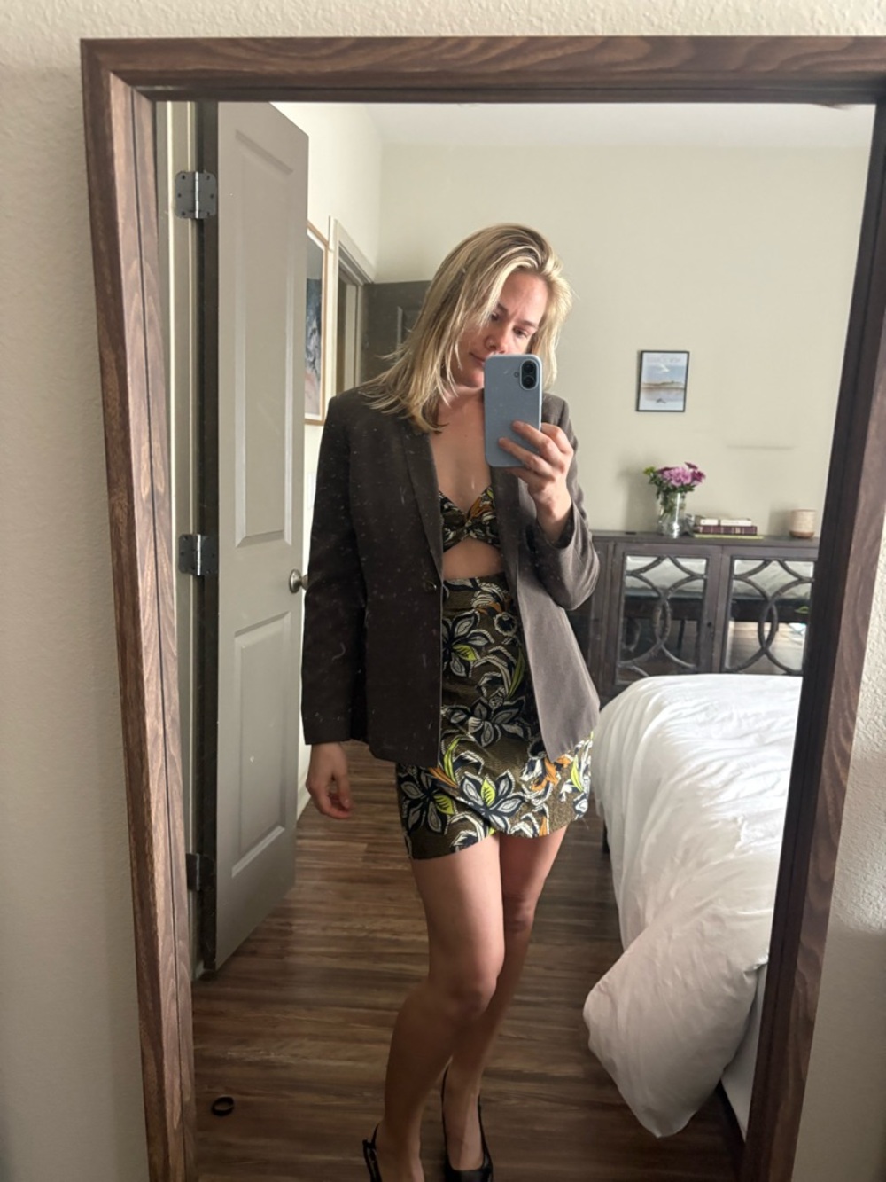 Zara Black and Yellow Floral Cutout Mini Dress - Picture 4 of 11